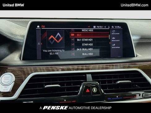 Used 2022 BMW 750i xDrive w/ Luxury Rear Seating Package AWD/4WD image 15