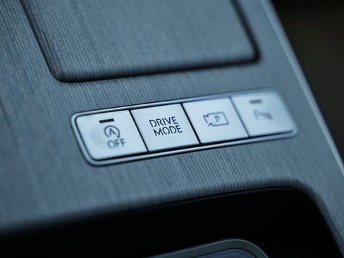 New 2026 Genesis G80 2.5T Advanced image 40