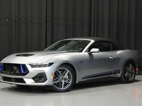 Used 2025 Ford Mustang GT Premium w/ California Special Package RWD image 1