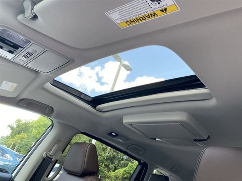 New 2026 Honda Odyssey Touring image 14