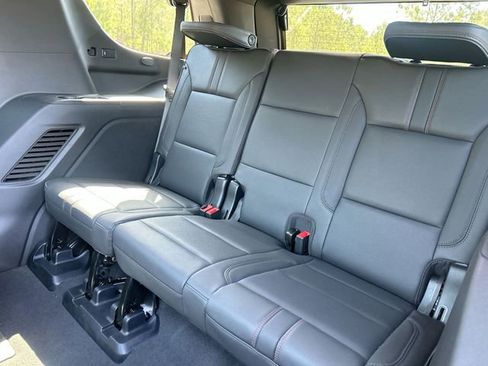 Used 2024 Chevrolet Tahoe RST w/ Luxury Package AWD/4WD image 28