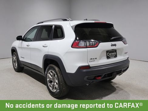 Used 2021 Jeep Cherokee Trailhawk w/ Technology Group AWD/4WD image 5