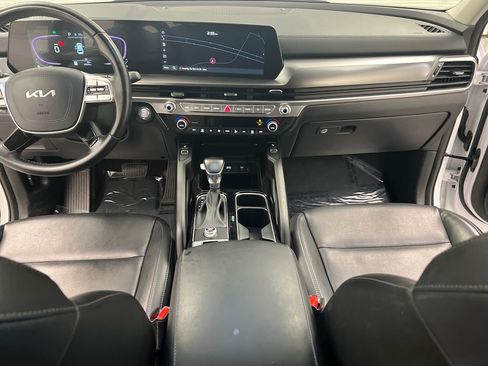 Used 2025 Kia Telluride S FWD image 47