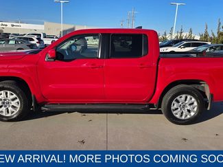 Used 2022 Nissan Frontier SV w/ SV Premium Package video 2