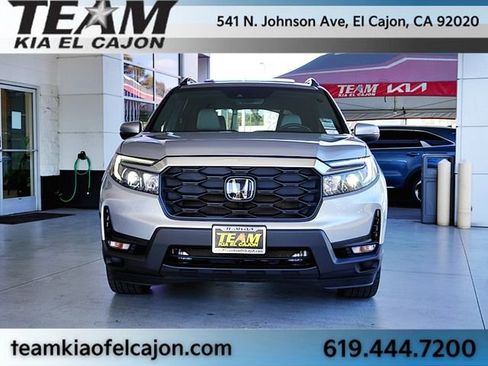 Used 2023 Honda Passport EX-L image 4