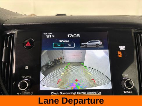 Used 2025 Subaru Outback Premium AWD/4WD image 19