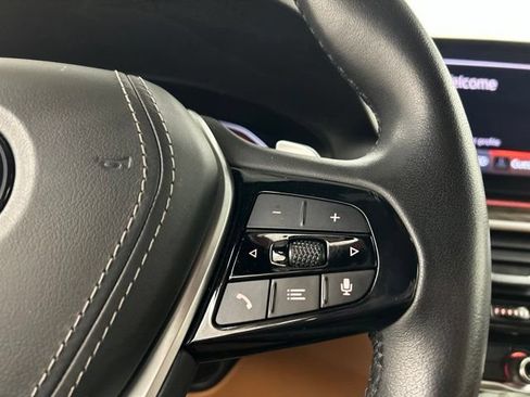 Used 2023 BMW 530i xDrive w/ Premium Package AWD/4WD image 11