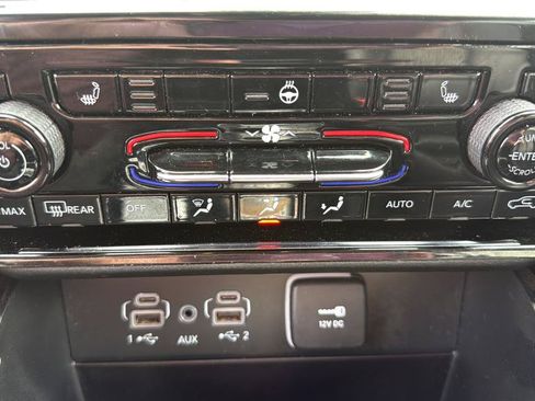 Used 2023 Jeep Grand Cherokee Limited AWD/4WD image 35