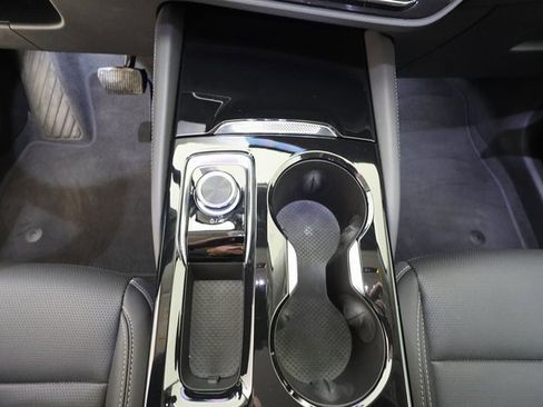 Certified 2025 Buick Envision Preferred image 20