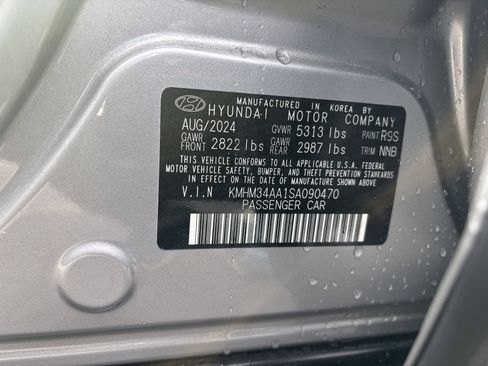 Used 2025 Hyundai Ioniq 6 SEL image 30