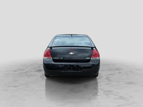 Used 2012 Chevrolet Impala LTZ FWD image 7