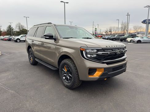 New 2026 Ford Expedition Tremor image 5