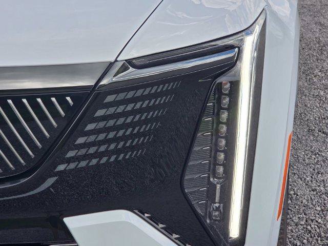 New 2026 Cadillac Escalade IQ Sport 1 w/ LPO, ONYX Package AWD/4WD image 10