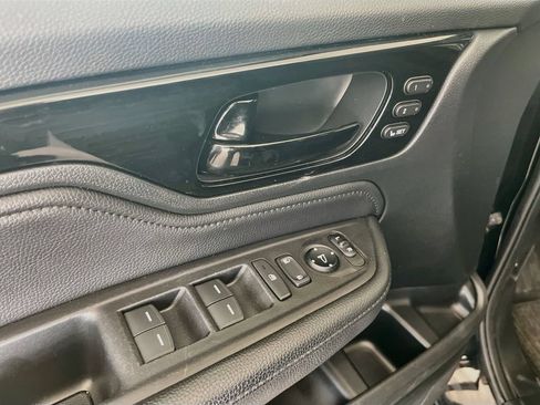 Used 2022 Honda Odyssey Touring image 18
