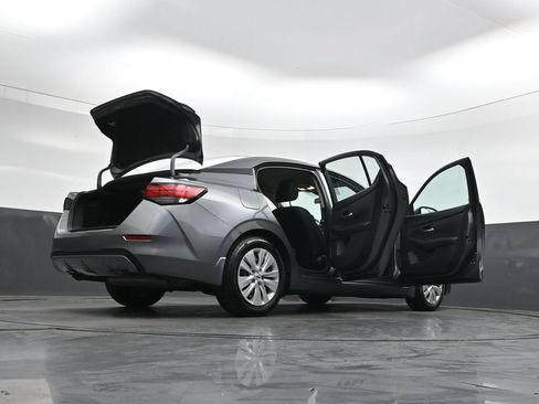 Used 2023 Nissan Sentra S FWD image 37