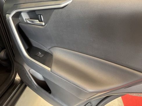 Used 2023 Toyota RAV4 XLE Premium FWD image 19