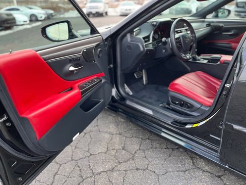Used 2019 Lexus ES 350 F Sport image 16