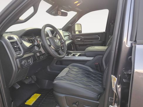 New 2026 RAM 2500 Big Horn AWD/4WD image 14