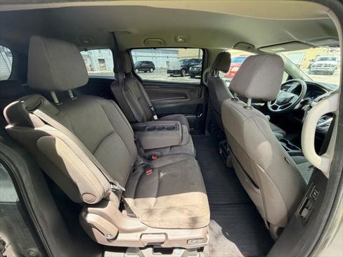 Used 2022 Honda Odyssey EX image 14