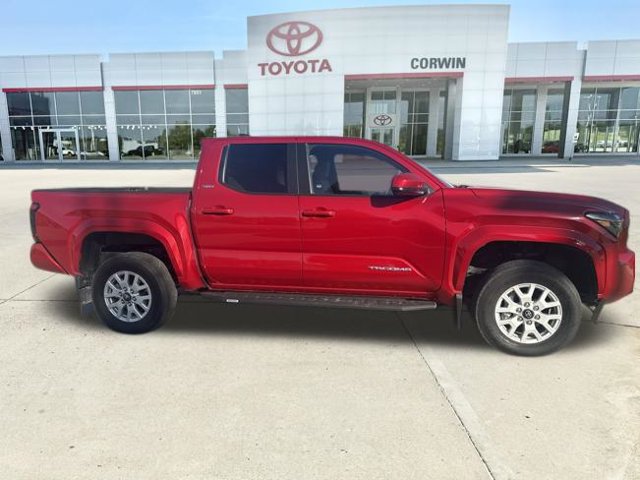Used 2024 Toyota Tacoma SR5 AWD/4WD image 37
