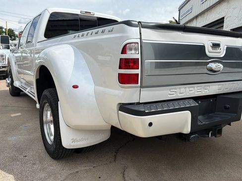 Used 2016 Ford F350 Platinum AWD/4WD image 2