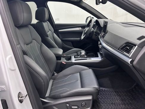 Used 2024 Audi Q5 2.0T Premium Plus AWD/4WD image 17