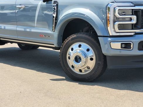 New 2026 Ford F450 Platinum AWD/4WD image 2