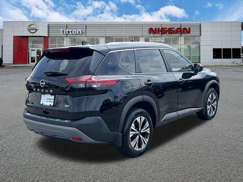 Used 2023 Nissan Rogue SV w/ SV Premium B Package FWD image 7