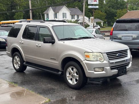 Used 2007 Ford Explorer XLT AWD/4WD image 3