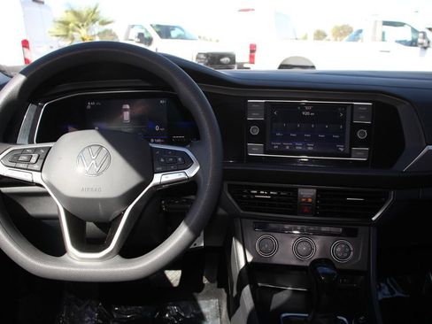 Used 2022 Volkswagen Jetta S FWD image 17