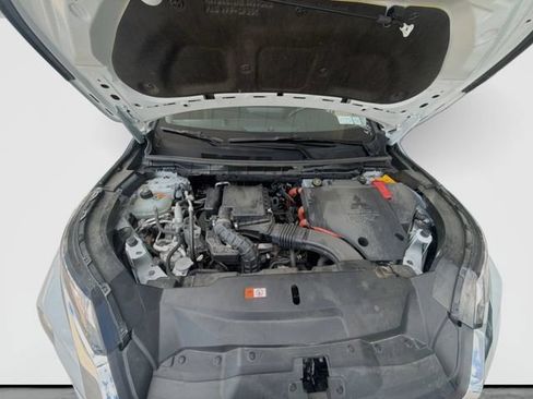 Used 2024 Mitsubishi Outlander 4WD Plug-In Hybrid image 25