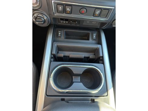 Certified 2024 Nissan Titan SV w/ SV Convenience Package image 24