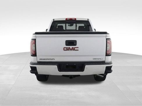 Used 2018 GMC Sierra 1500 Denali w/ Denali Ultimate Package image 8