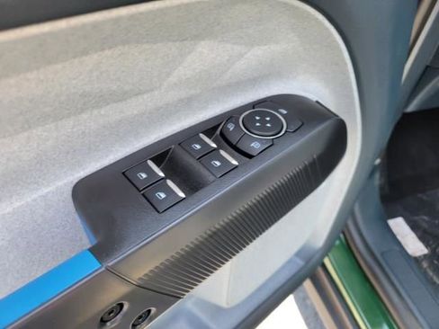 New 2025 Ford Maverick XLT w/ XLT Luxury Package image 19