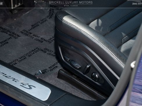Used 2022 Porsche Panamera 4S image 62