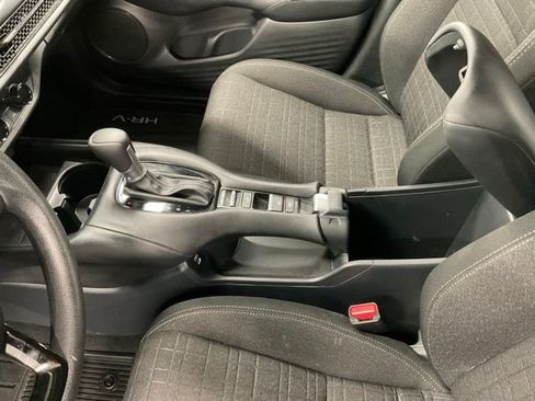 Certified 2025 Honda HR-V LX image 18