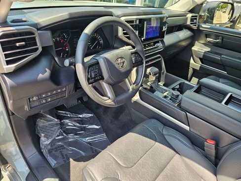 Used 2024 Toyota Tundra SR5 w/ SR5 Premium Package AWD/4WD image 19