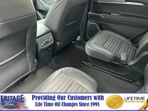 New 2026 Ford Explorer ST-Line w/ ST-Line Street Pack image 12