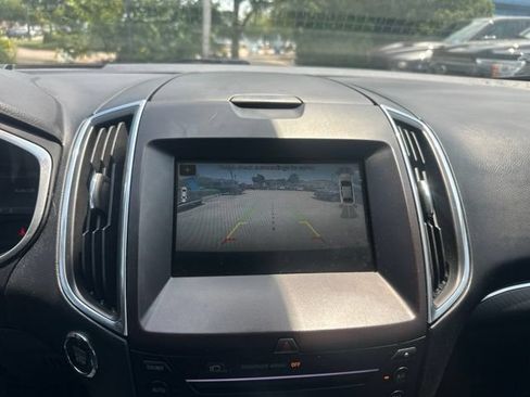 Used 2017 Ford Edge Sport w/ Equipment Group 401A AWD/4WD image 17
