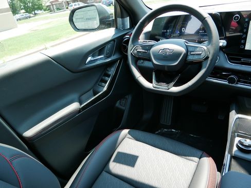 New 2027 Chevrolet Equinox RS w/ Safety and Technology Package AWD/4WD image 13