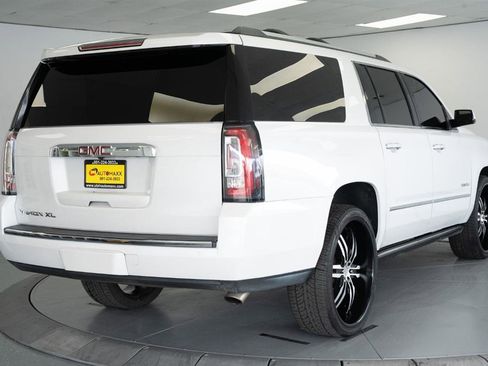 Used 2017 GMC Yukon XL Denali w/ Open Road Package image 7