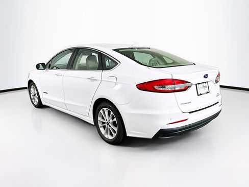 Used 2019 Ford Fusion SEL image 5