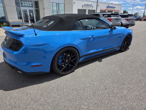 Used 2022 Ford Mustang GT Premium w/ Equipment Group 401A RWD image 4