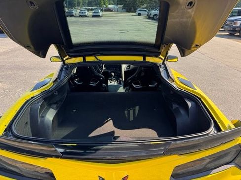 Used 2016 Chevrolet Corvette Z06 w/ C7.r Special Edition RWD image 11