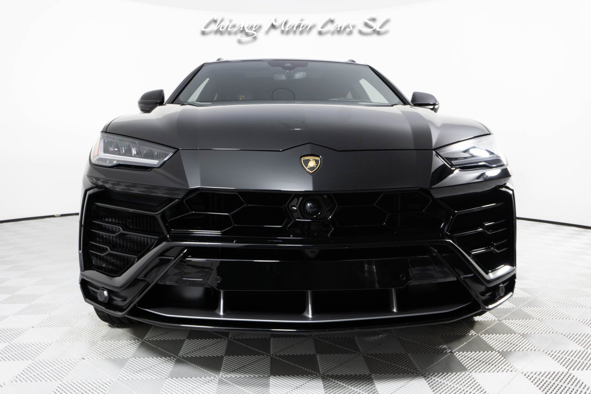 Used 2021 Lamborghini Urus AWD/4WD image 6