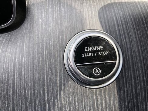 Certified 2023 Mercedes-Benz C 300 4MATIC Sedan image 24