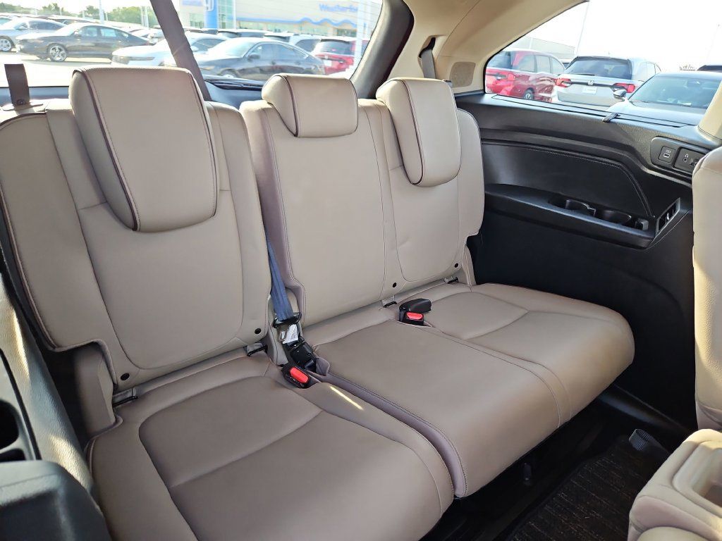 Used 2023 Honda Odyssey Elite image 26