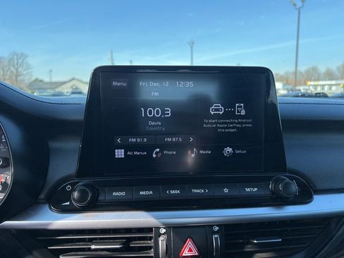 Used 2022 Kia Forte LXS image 24