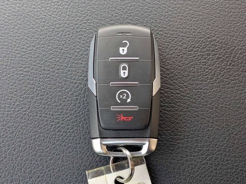 New 2026 RAM 2500 Big Horn AWD/4WD image 29