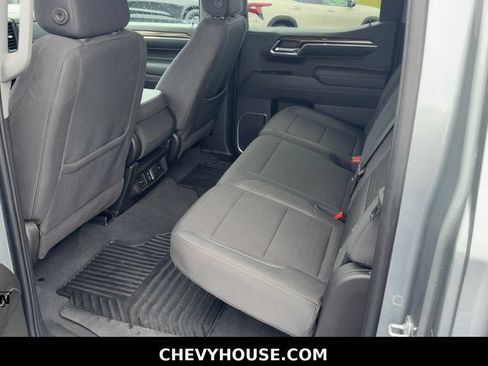 Used 2023 Chevrolet Silverado 1500 LT w/ Convenience Package II AWD/4WD image 23